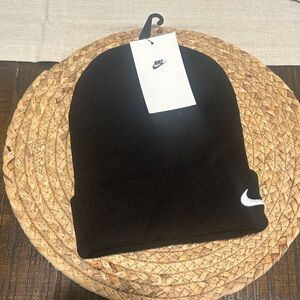 Brand new nike beanie